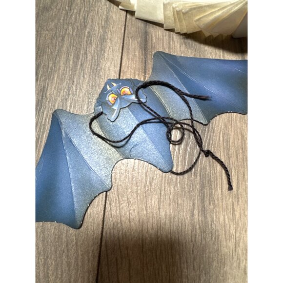 Vintage Halloween Party Hanging Ghost Decorations Set With Bat & Paper Ghosts - Picture 2 of 8